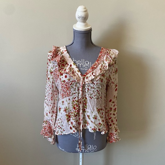 Zara cream white/red floral cherry ruffle v-neck blouse - Picture 2 of 10